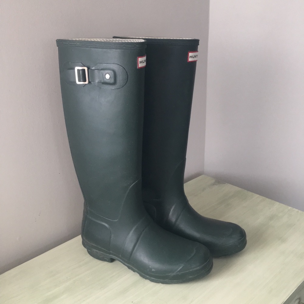 Hunter Tall Matte Dark Green Rain Boots
